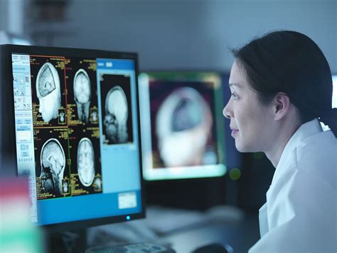 are neurologist surgeons similar to physcologist